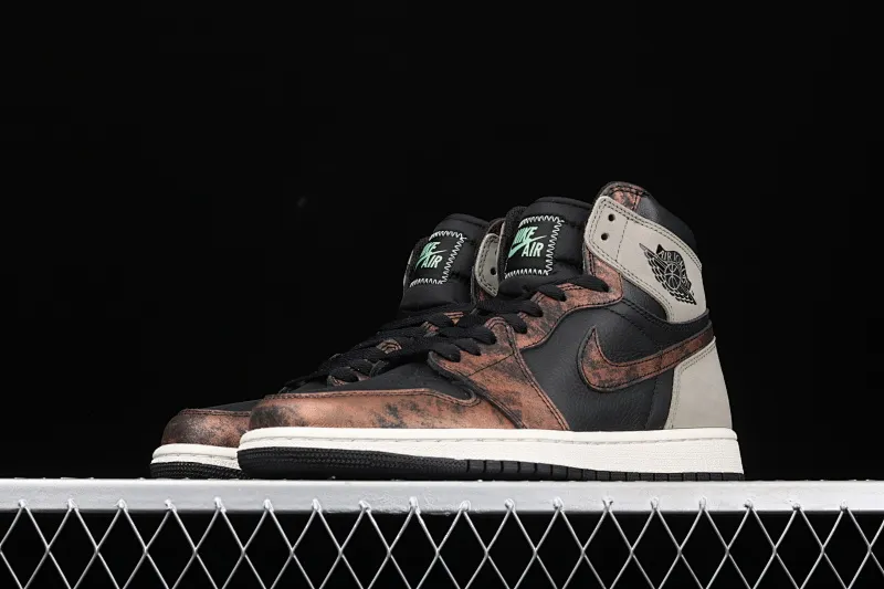All categories Air Jordan Jordan series basketball shoes Air Jordan 1 High X version Air Jordan 1 High OG "Rust Shadow" AJ1 Joe 1 Bronze Brown 555088-033